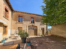 COUNTRY HOUSE WITH BARN, ON A BUILDING PLOT OF 5571M2