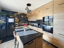 MAISON DE 211 M² – 5 CHAMBRES – SPA – GRANDS GARAGES ET DÉPENDANCES – TERRAIN DE 2 305 M²