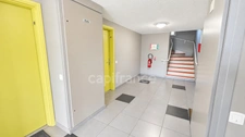 T2 56 m2 avec balcon vue parc +parking sécurisé -  62 000 €