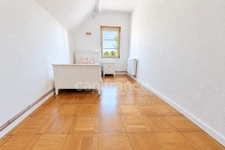 Maison individuelle Semi plain-pied - 117 m² - 3 chambres + bureau – cour – garage - dépendances – Sommaing 