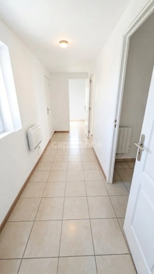 Maison divisée en 2 appartements – Wavrechain-sous-Denain