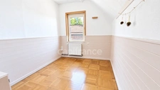 Maison individuelle Semi plain-pied - 117 m² - 3 chambres + bureau – cour – garage - dépendances – Sommaing 