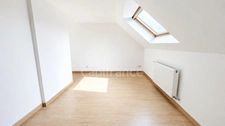 Maison semi-individuelle rénovée 104 m² – 2 chambres + bureau – Garage – Jardin – Denain