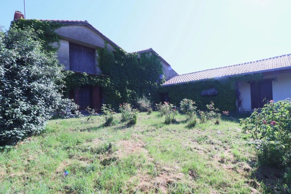 Maison 3 chambres LA CHAPELLE THEMER (85) A rénover