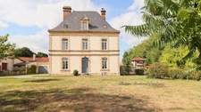 Demeure de caractère – 8 chambres – 255 m² 