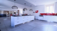 Maison à vendre 13 pièces SAINT HILAIRE DES LOGES (85)