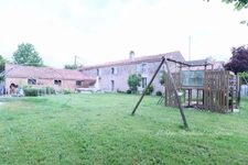 Maison à vendre 12 pièces FOUSSAIS PAYRE (85) 4 chambres