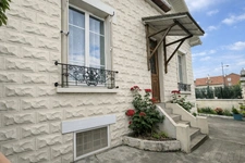 Maison 1930 à vendre 5 pièces  4 chambres - Jardin et dépendance indépendante – Quartier Pasteur à Sannois