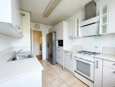 EPINAY-SUR-SEINE: APPARTEMENT 2 CHAMBRES BALCON PARKING CAVE PROCHE ENGHIEN LES BAINS