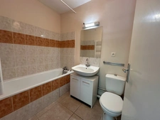(31 300) TOULOUSE - PURPAN - 2 PIECES - BALCON - PARKING - SECTEUR ETUDIANT - POLE SANTE - TRAMWAY