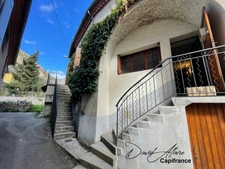 Village house for sale 4 rooms VEYNES (05)