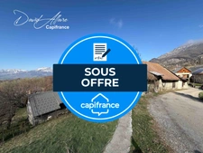 Corps de ferme, granges, jardin à vendre 8 pièces SAINT MICHEL DE CHAILLOL (05)