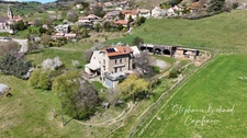 Propriete à vendre 9 pièces JARJAYES (05) dépendances zone touristique 1,8 hectare