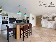Maison à vendre 4 pièces Garage Piscine Cuisine d'été LARAGNE MONTEGLIN (05)