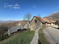 Farmhouse, barns, garden for sale, 8 rooms, SAINT MICHEL DE CHAILLOL (05)