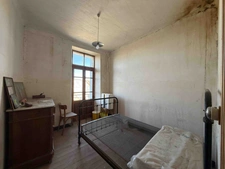 Farmhouse, barns, garden for sale, 8 rooms, SAINT MICHEL DE CHAILLOL (05)