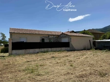 Maison de plain-pied récente – 81,5 m² – 3 chambres – Garage - Châteauneuf-de-Chabre (05)