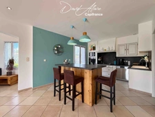 Maison à vendre 4 pièces Garage Piscine Cuisine d'été LARAGNE MONTEGLIN (05)