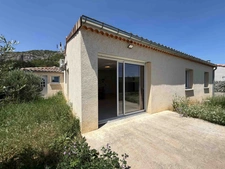 Maison de plain-pied récente – 81,5 m² – 3 chambres – Garage - Châteauneuf-de-Chabre (05)