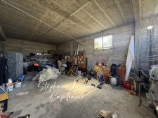 Propriete à vendre 9 pièces JARJAYES (05) dépendances zone touristique 1,8 hectare