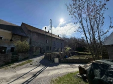 Farmhouse, barns, garden for sale, 8 rooms, SAINT MICHEL DE CHAILLOL (05)