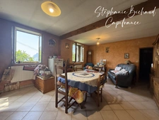 Maison de caractère à vendre 4 pièces LARDIER ET VALENCA (05)