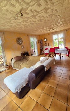 Maison à vendre 5 pièces VIC LE COMTE (63)