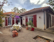 Maison à vendre 5 pièces VIC LE COMTE (63)