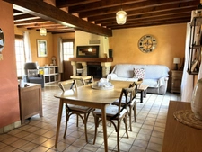 Maison 5 pièces 3 chambres, un bureau, sous sol complet, 1290 M2 de terrain, LA HEUNIERE (27)