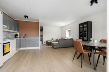 A vendre beau 4 pièces balcon et parking photo 2
