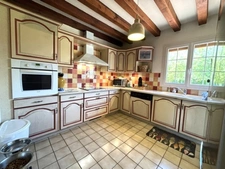 Maison 5 pièces 3 chambres, un bureau, sous sol complet, 1290 M2 de terrain, LA HEUNIERE (27)