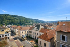 ? 5-room apartment – 119 m² total – Valserhône town center – Sold occupied