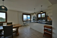 VALSERHÔNE (01) – Maison 6 pièces 142 m² – Vue montagne – 570 m² de terrain – Sous-sol complet