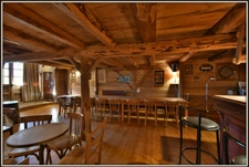 A vendre - Propriété - 340 m² (570 m² total) - 10 pièces - Le Poizat-Lalleyriat (01)