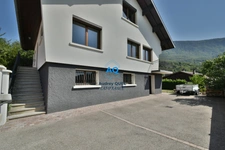 VALSERHÔNE (01) – Maison 6 pièces 142 m² – Vue montagne – 570 m² de terrain – Sous-sol complet