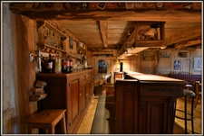 A vendre - Propriété - 340 m² (570 m² total) - 10 pièces - Le Poizat-Lalleyriat (01)