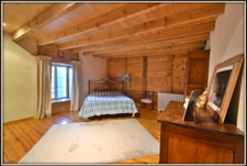 A vendre - Propriété - 340 m² (570 m² total) - 10 pièces - Le Poizat-Lalleyriat (01)