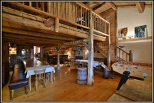 A vendre - Propriété - 340 m² (570 m² total) - 10 pièces - Le Poizat-Lalleyriat (01)
