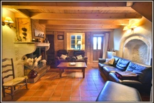 A vendre - Propriété - 340 m² (570 m² total) - 10 pièces - Le Poizat-Lalleyriat (01)