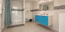 Maison 6 pièces 180m2 avec un terrain de 800m2 et un autre de 1120m2 LA ROCHE CHALAIS (24)