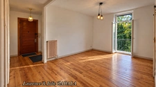 Appartement de charme en plein cœur de la ville avec stationnement privatif