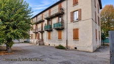 Appartement de charme en plein cœur de la ville avec stationnement privatif