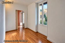 Appartement de charme en plein cœur de la ville avec stationnement privatif