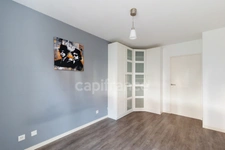 A vendre à Hendaye, appartement T3 de 61 m² avec terrasse en rez de jardin.  