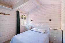 ASCAIN - House of 128 m² built in 2012 - Land of 1,000.00 m² - And its 2-room apartment of 25 m²