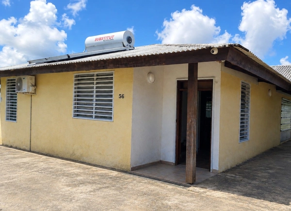 Maison à vendre 5 pièces MACOURIA (973)