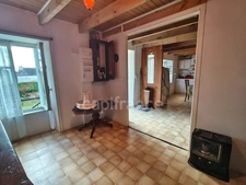 À VENDRE – MAISON AVEC POTENTIEL À BERRIEN