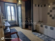 Maison familiale idéalement située au cœur de Poullaouen
