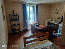 Maison familiale idéalement située au cœur de Poullaouen