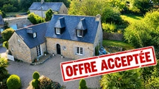 Maison en pierre avec plus d’un hectare de terrain – Berrien